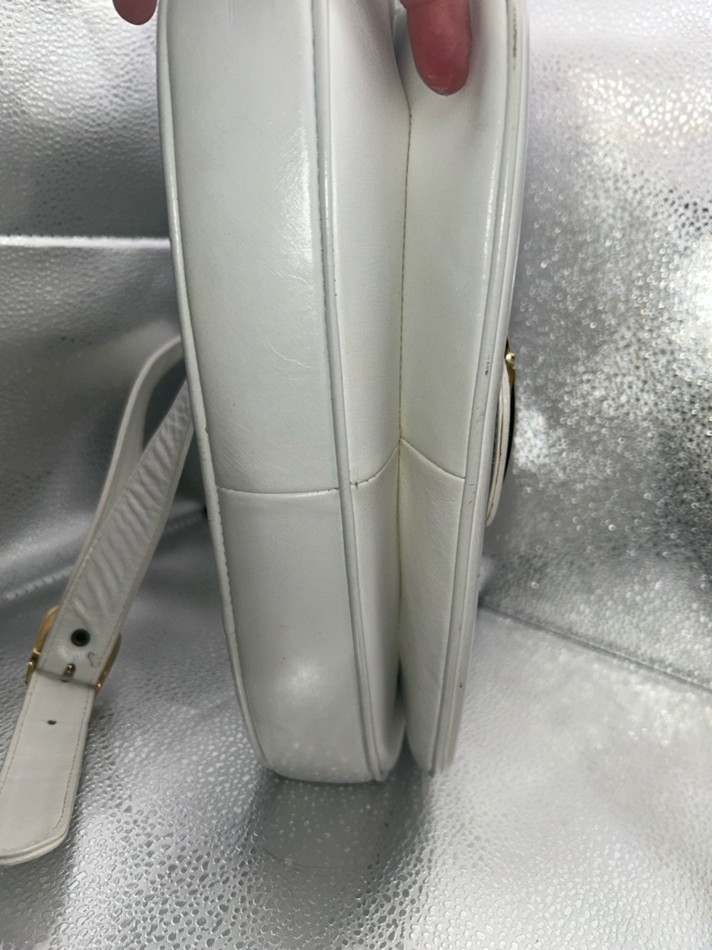 Celine vintage white leather shoulder bag - Picture 8 of 15